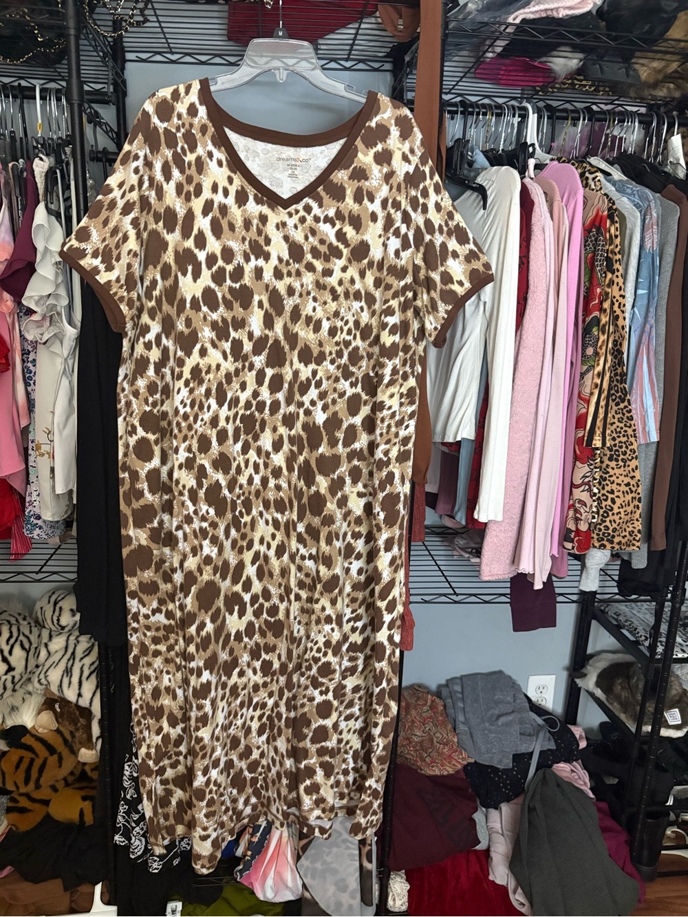 Women’s Brown Leopard Print V-Neck Dress